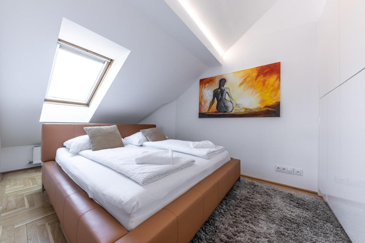 Easy Vienna Penthouse Apartment ภายนอก รูปภาพ
