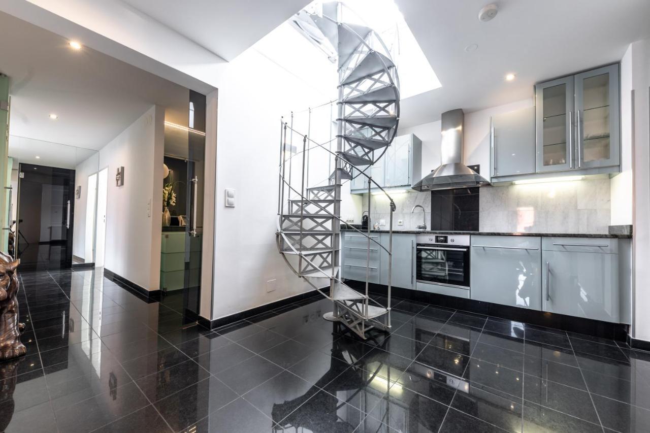 Easy Vienna Penthouse Apartment ภายนอก รูปภาพ